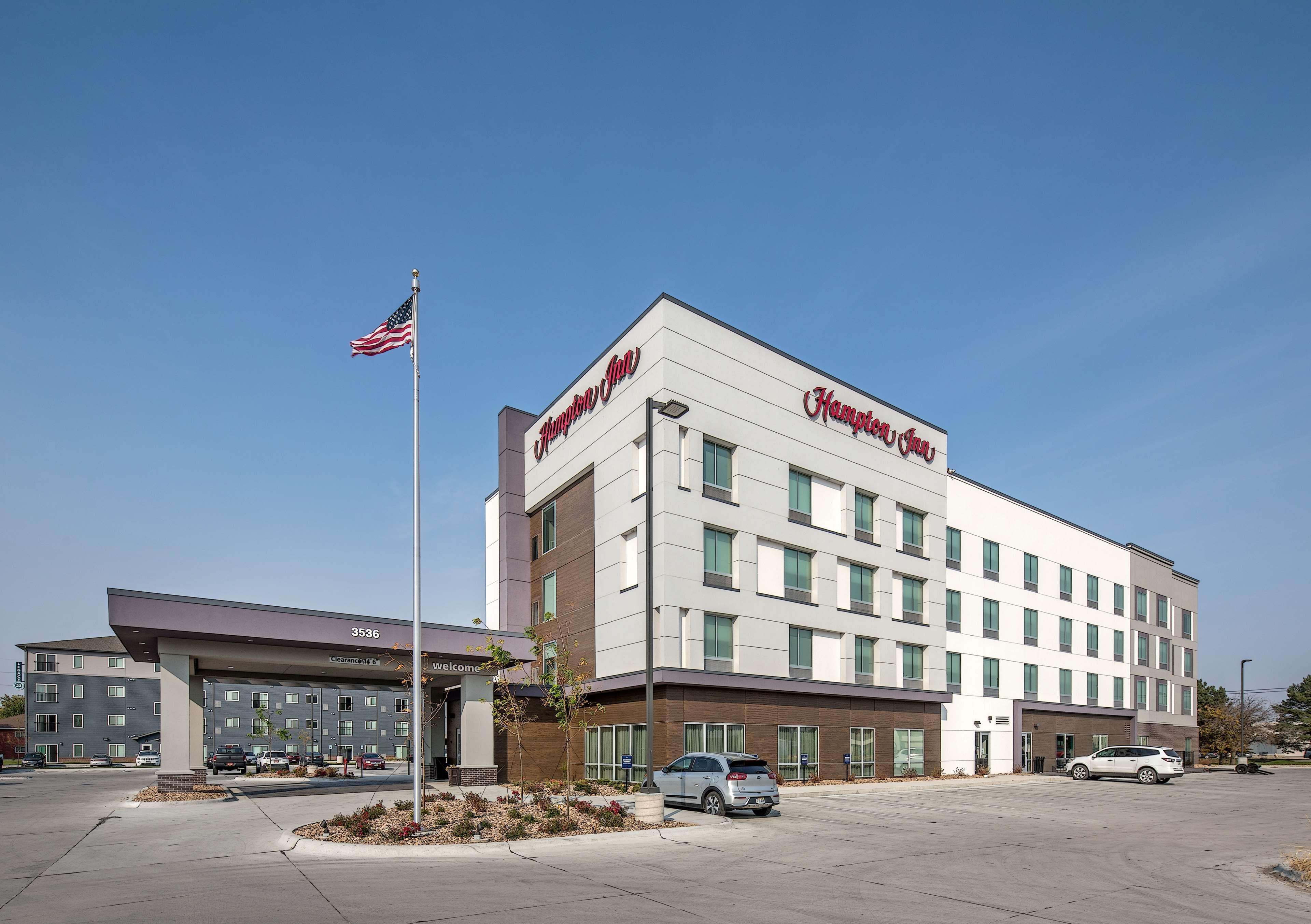 Hampton Inn Columbus Bagian luar foto